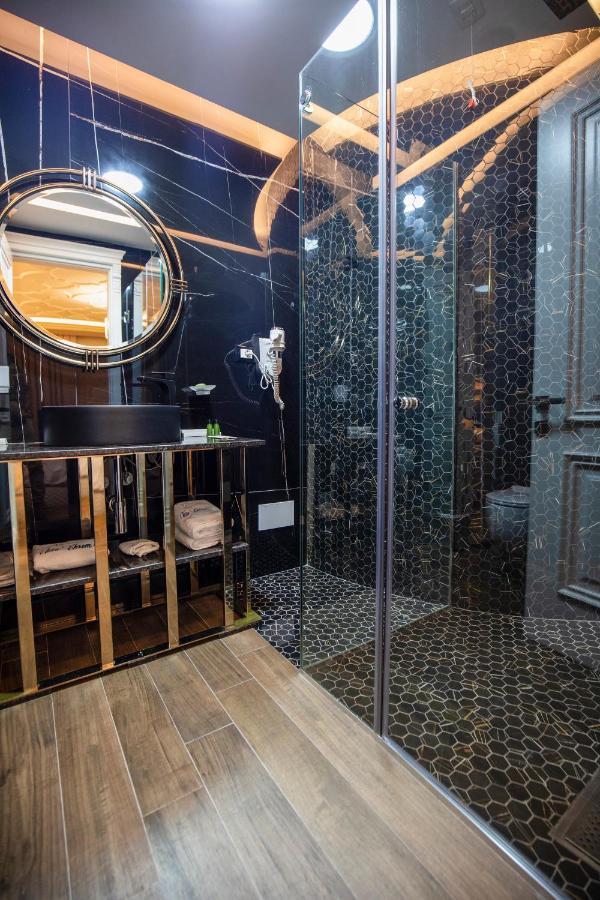 Hotel Ekrem 4*