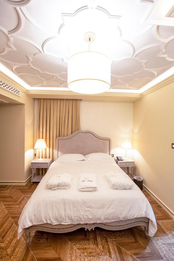 Hotel Ekrem Korcza